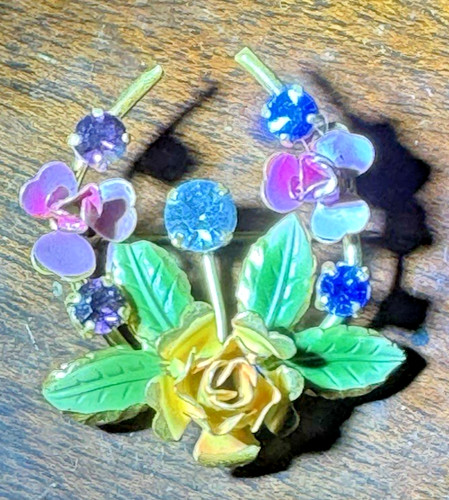 Vintage floral rhinestone - vintage,